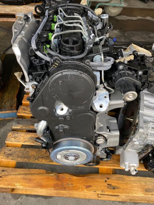 Motor 197CP 100000 KM VOLVO V60 CROSS COUNTRY MILD HYBRID 2021 D4204T8