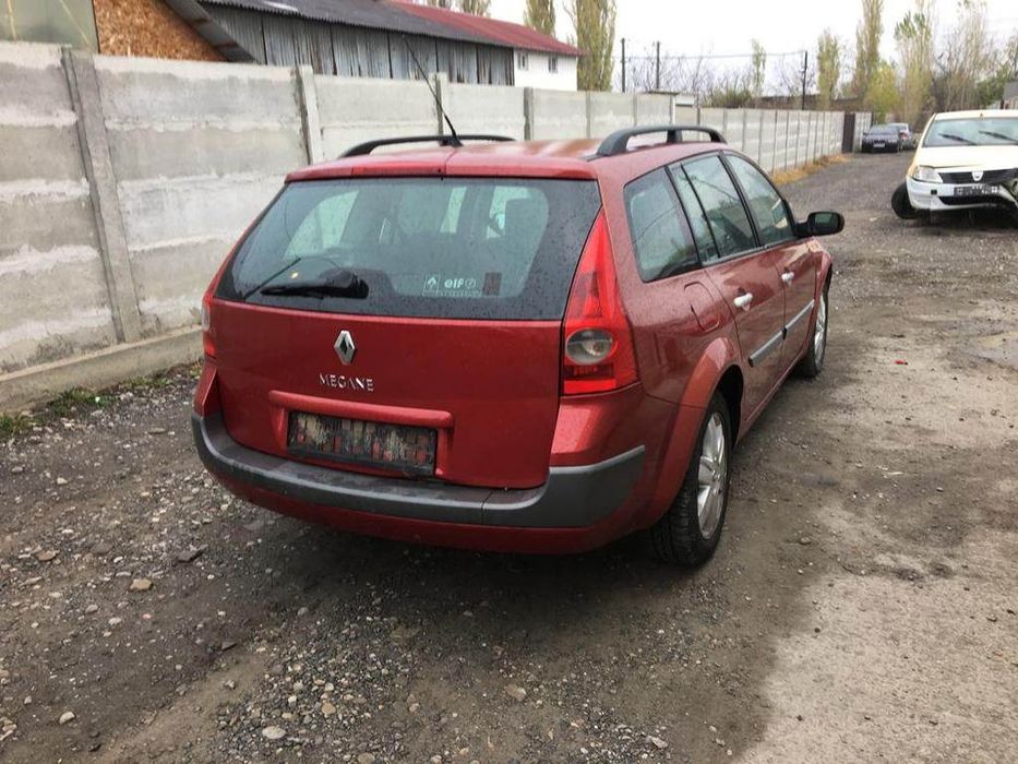 Dezmembram Renault Megane 2 1/6 B usa fata dreapta/usa fata stanga/usa spate stanga