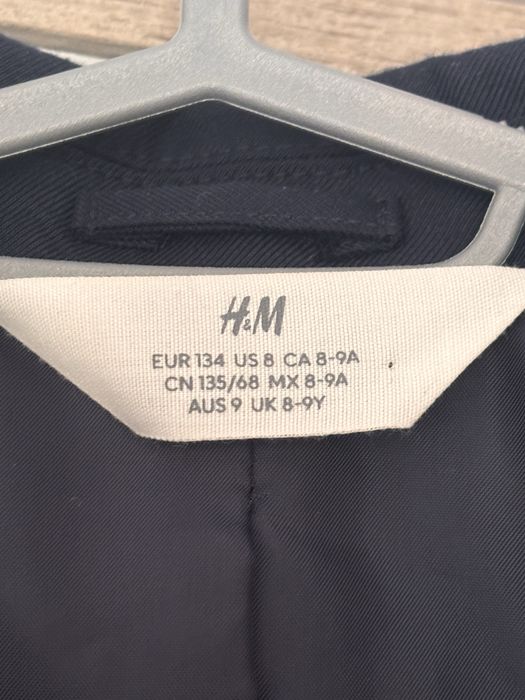 Костюм H&M за момче