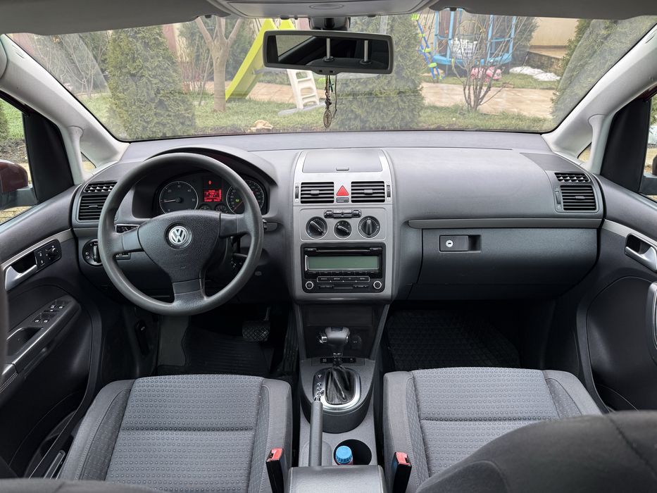 Vw Touran 1.9TDI DSG 7Locuri 2010
