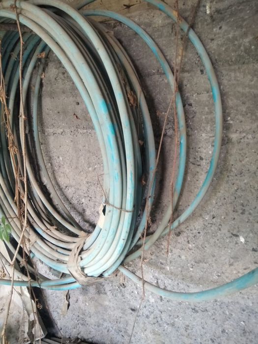 Продам паркет ,унитаз,сип кабель и т.д.