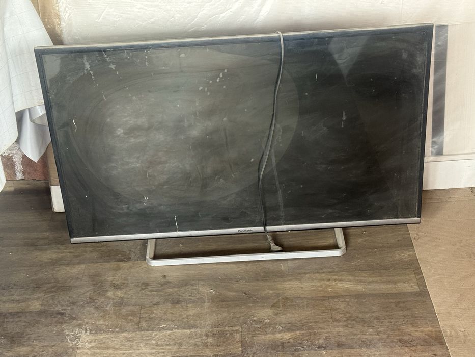 Бу раквина, окно, стулья