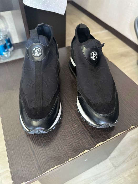 Продам кроссовки Louis Vuitton. Срочно