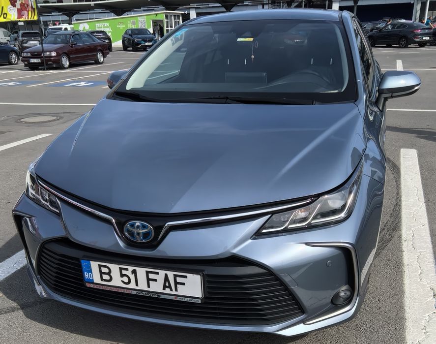 Vand Toyota corolla hybrid 1 proprietar