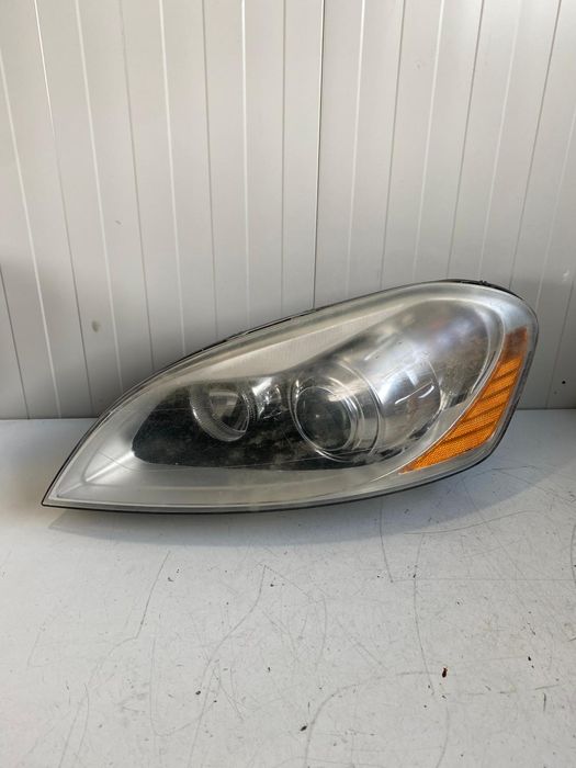 Far stanga xenon 9 pini RHD Volvo XC60 2008-2014 30763137 31420681
