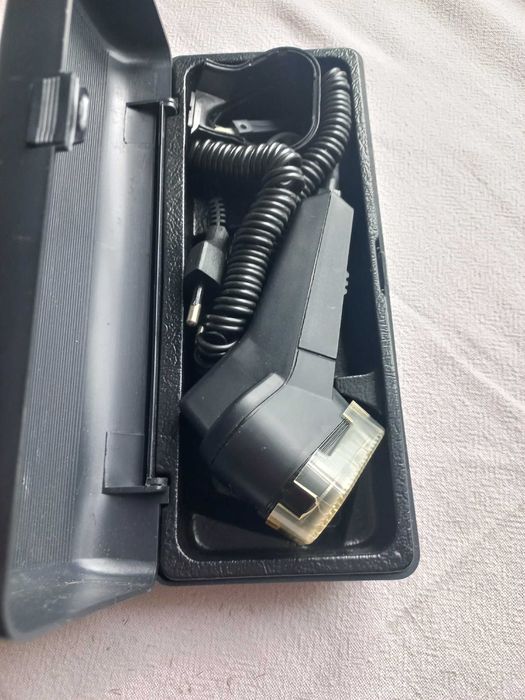 Продам Электробритву + триммер Бердск