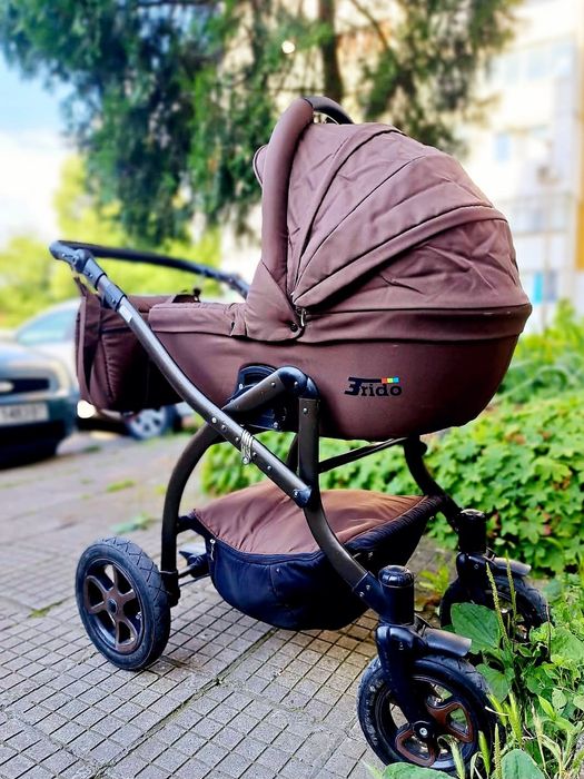 Изключително запазена количка Tutek
Бебешката количка Tutek. Има из