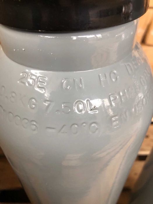 Нови бутилки за СО2 7,5л/5кг