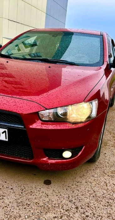 Фары на Митсубиси Лансер 10