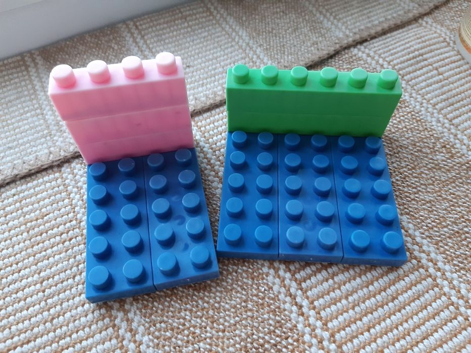 продам машинку Hot wheels и др игрушки