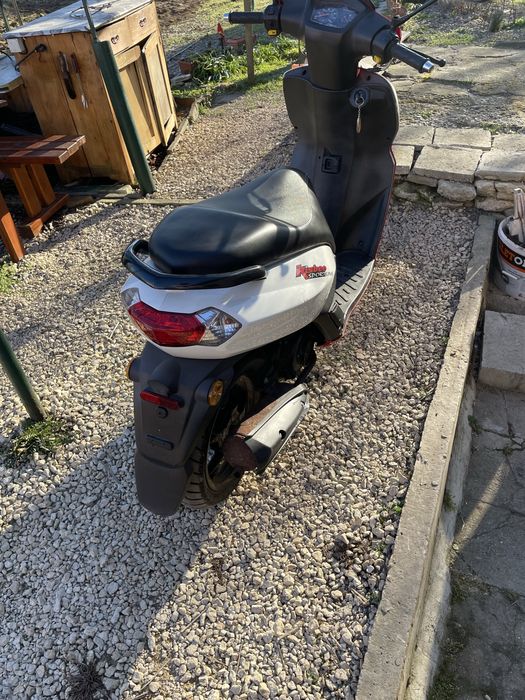 Мотор Peugeot Kisbee