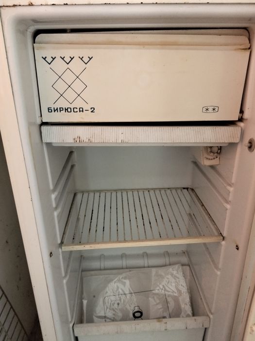 Холодильник продам