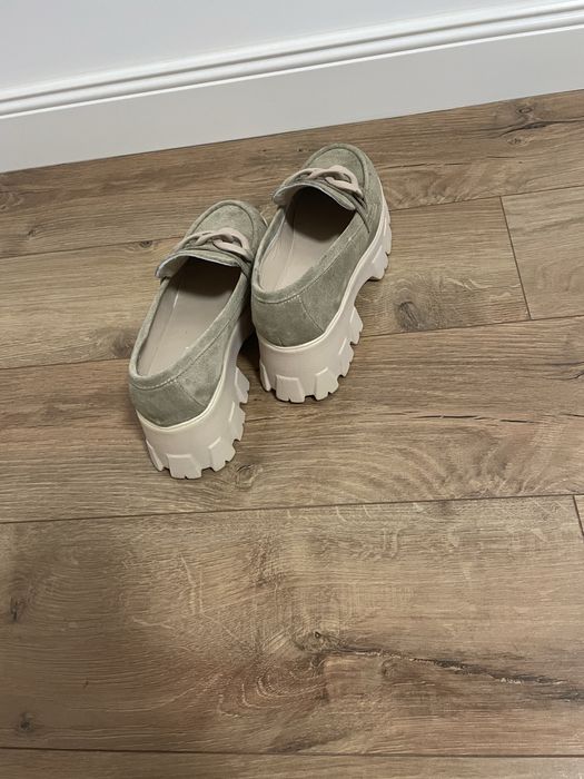 Mocasini din piele intoarsa