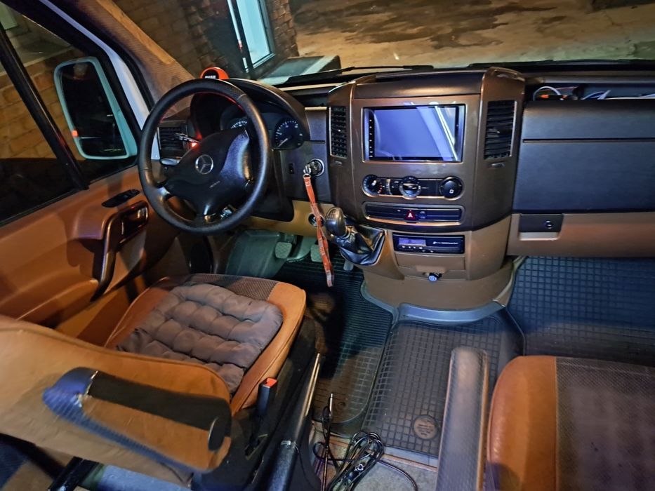 Пассажиркие перевозки мерседес бенс спринтер