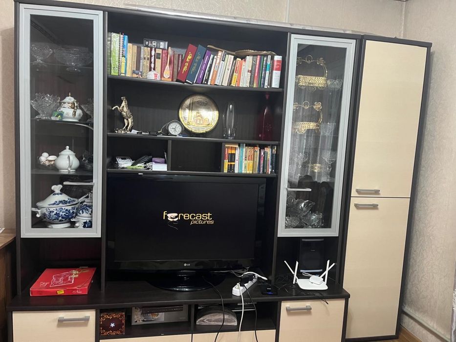 Стенка в гостиную