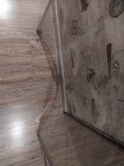 Стекло овальное в ванну