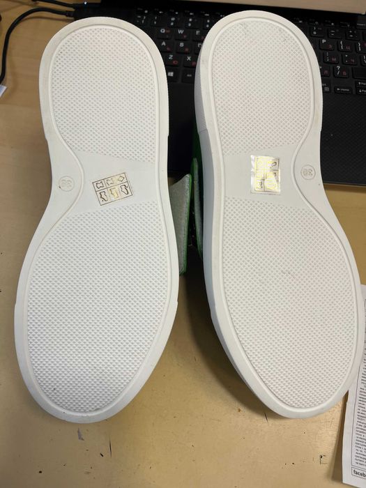 Кожени мокасини с тока