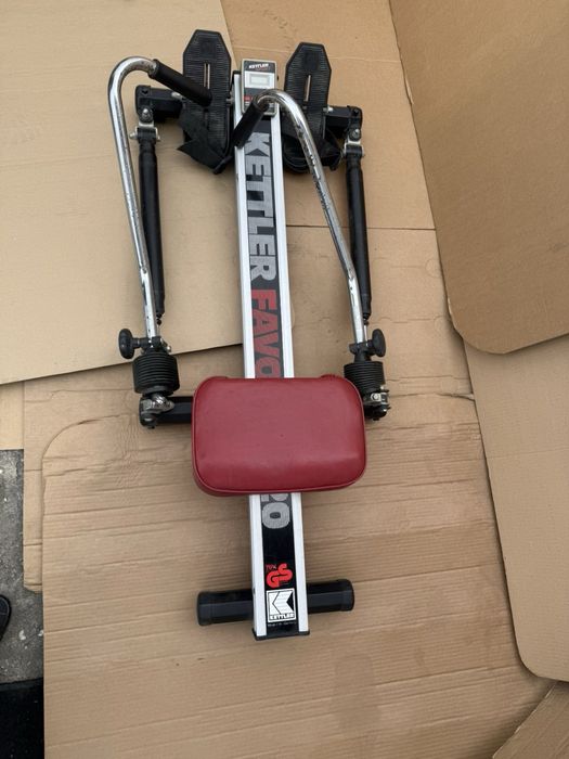 Спортен уред, гребец KETTLER 220