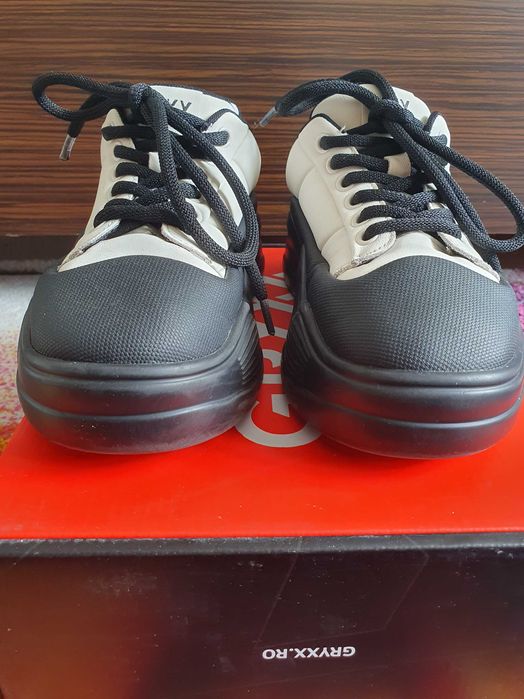 Vand adidasi Gryxx, mar. 37