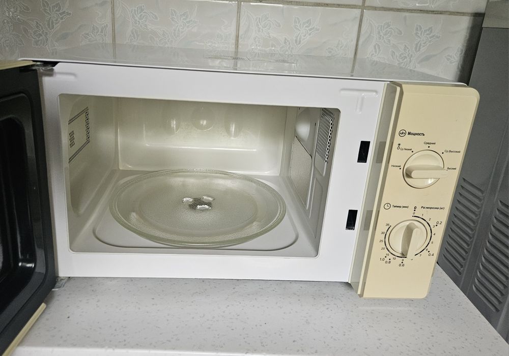 Микроволновка Midea бу