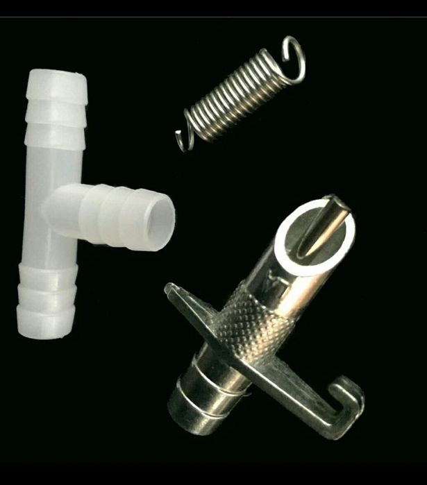 Нипелни поилки за зайци 1.40 лв.