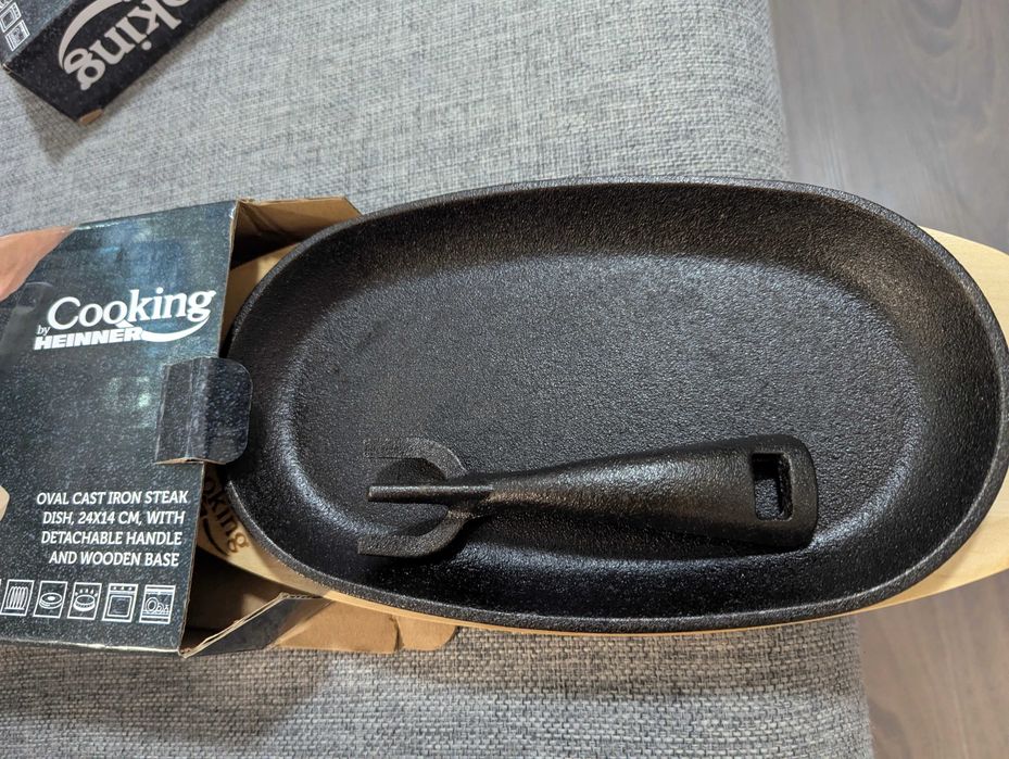 Heinner Platou Servire Fonta Oval cu maner detasabil si baza lemn 24x14cm