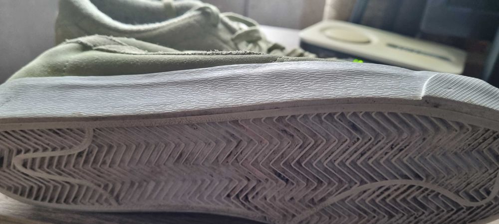 Продавам маратонки Nike