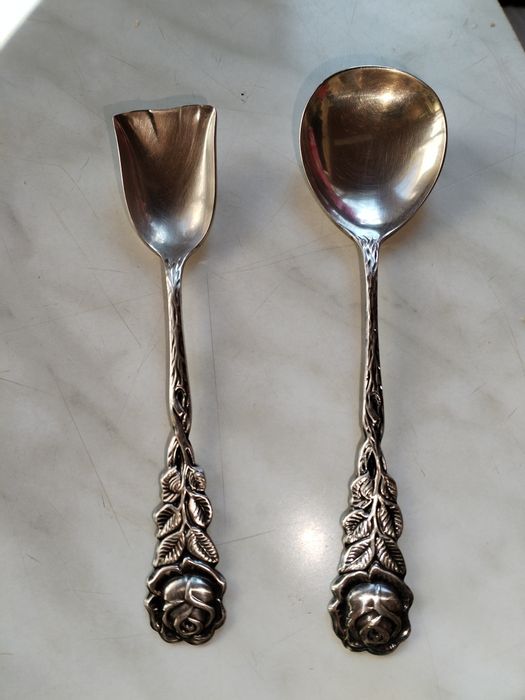 Сребърни лъжички 2 бр