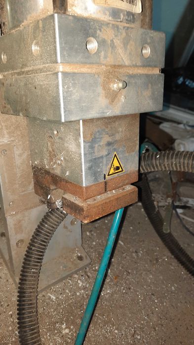 Преса за обков на пвц