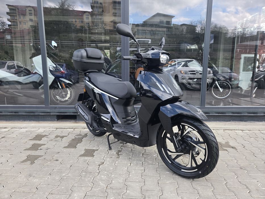 Peugeot Tweet 200 cc - 2024 - 800 km - Transport Gratuit - Garantie -