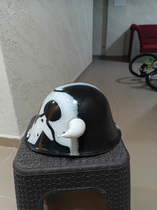 Casca moto custom,Billy puppet,aerografiat,chopper,retro,braincap