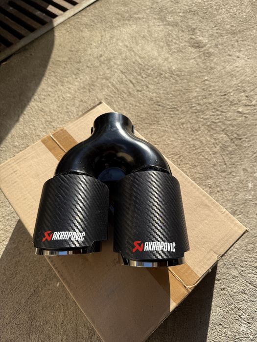 Накрайник Akrapovic за ауспух