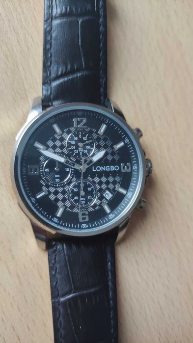 Маркови китайски часовници Guanqin и Longbo