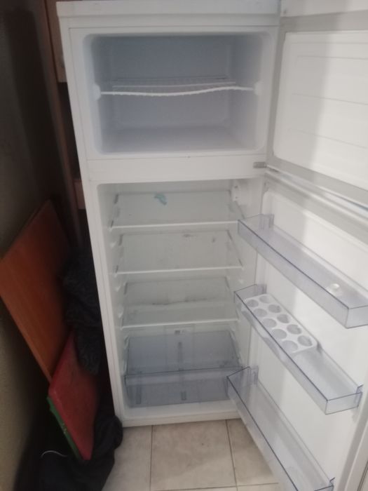 Продается холодильник