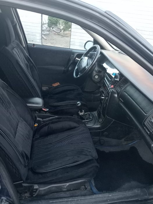 Продам Опель вектра б