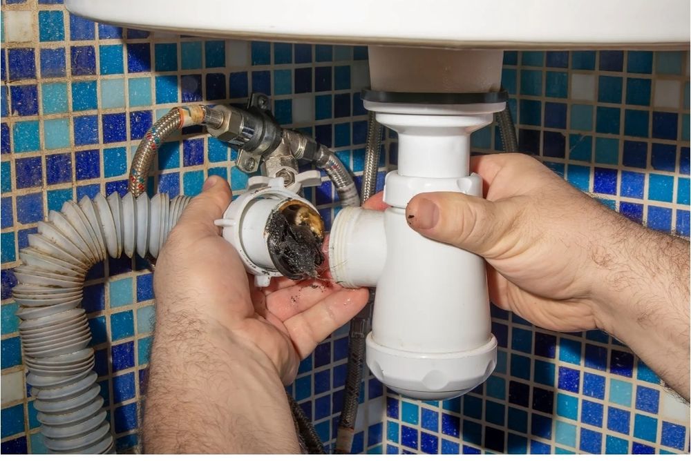Чистка конализации Сантехника Засор на кухне Ремонт труб конализации