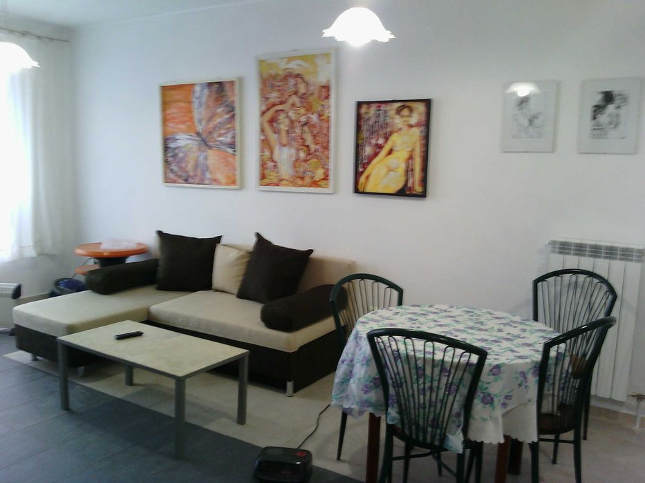 Дава се под наем Двустаен апартамент в Варна, Бриз - 65 кв.м за 510 € - Снимка #4