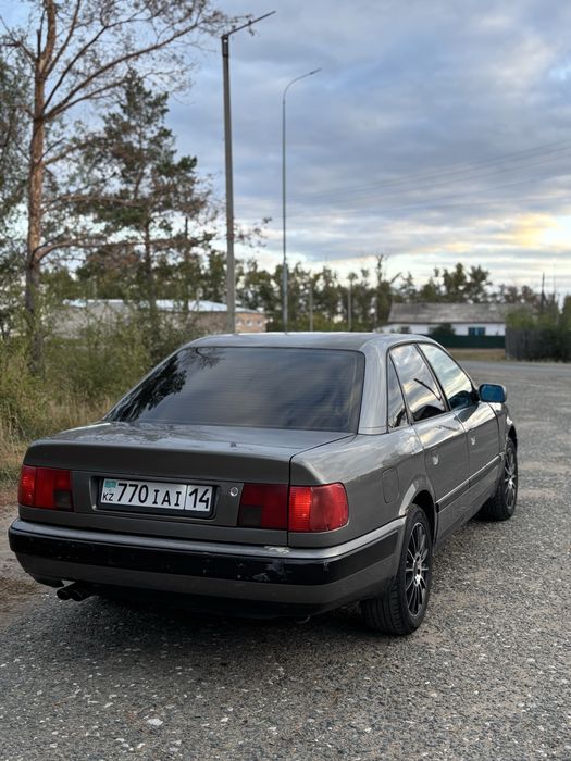 Продам Audi 100 c4 2.8