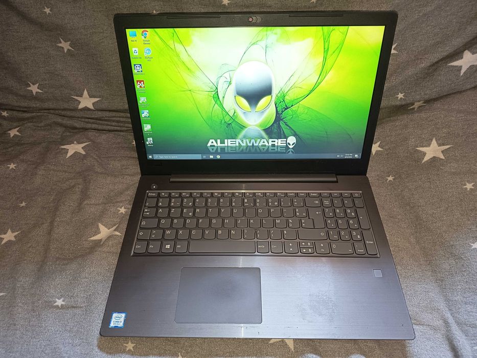 Laptop gen 8 Lenovo Ideapad V330-15ikb, Core i3 8130u, 4gb ddr4, ssd 128gb, display full HD, baterie 3 ore