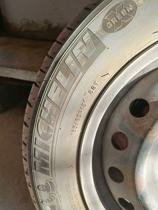 Гуми с джанти за Хюндай и 20