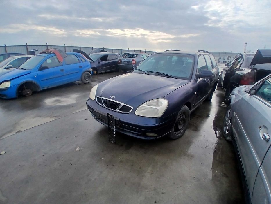 dezmembram daewoo nubira