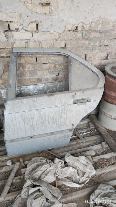 Продам запчасти от БМВ е36
