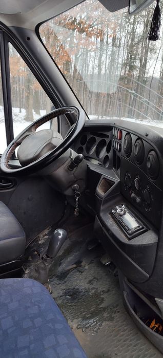 Iveco 35 c12 , basculabil