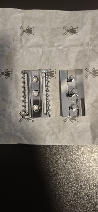 Cap cu piaptan aparat ras Muehle "open comb"