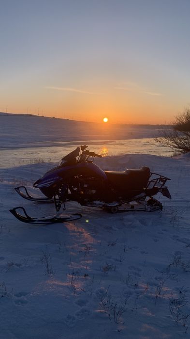 Продам снегоход Барс