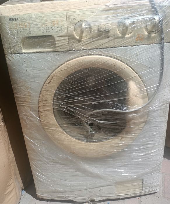 Стиральная машина Zanussi