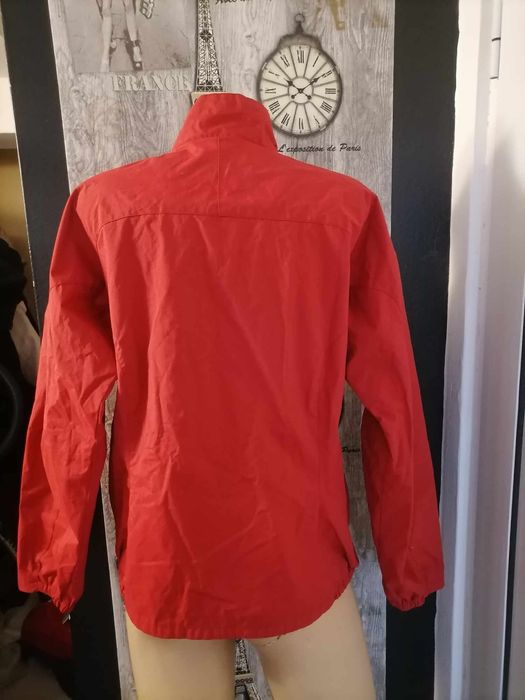 Дамски якета Helly Hansen