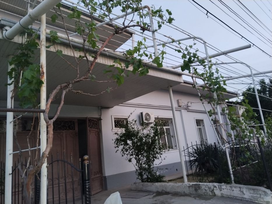 Yunsobod tumanidan yunsobod maxalladan 2.90 sotixli 7 xonali xovli