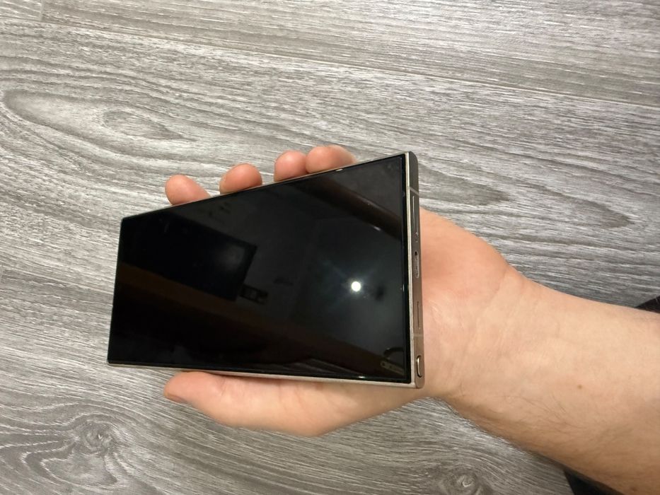 Samsung Galaxy s24 Ultra