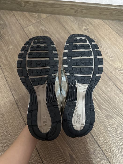 Женские кроссовки Nike, оригинал